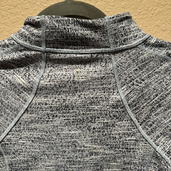 Lululemon Ivivva size 12 Grey Heathered Jacket - Picture 7 of 9